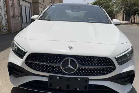 بنز، کلاس A سدان