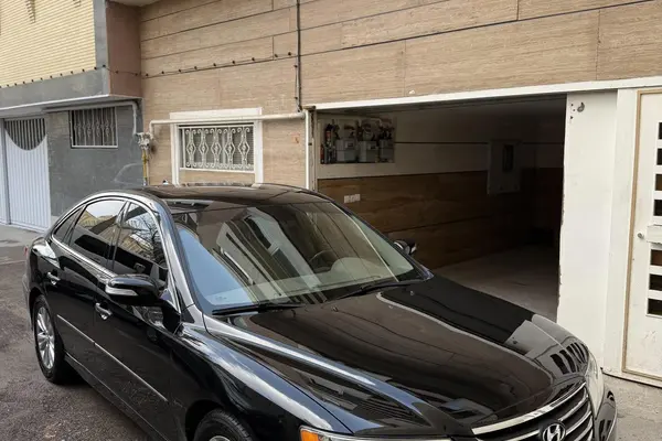 هیوندای، آزرا (گرنجور)