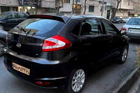ام وی ام، 315هاچ بک