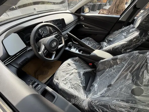 هیوندای، النترا