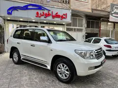 تویوتا، لندکروز چهار در