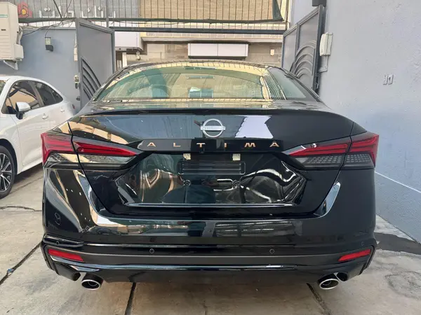 نیسان، آلتیما