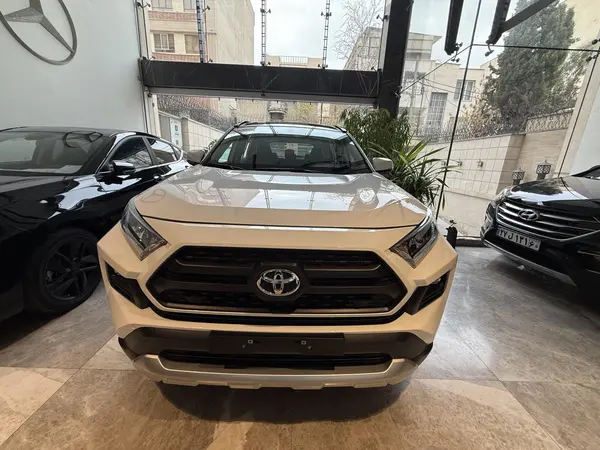 تویوتا، راوفور