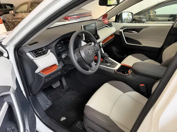 تویوتا، راوفور