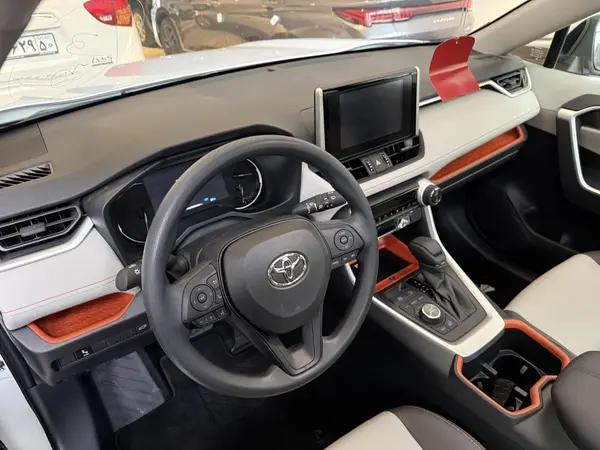 تویوتا، راوفور