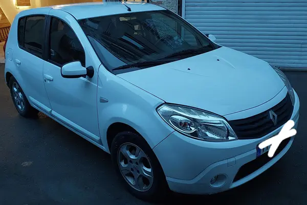 رنو، ساندرو