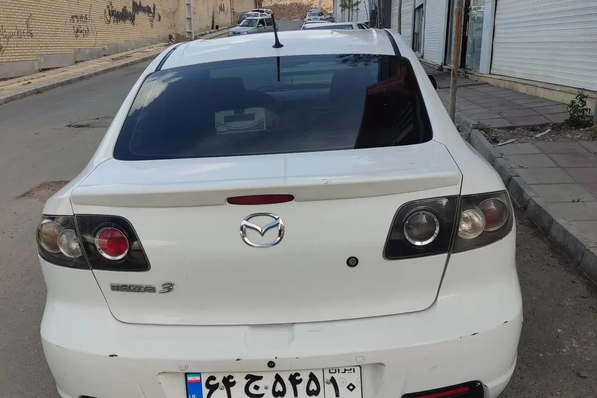 مزدا،  3 قدیم