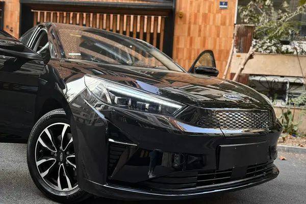 کی ام سی، eJ7