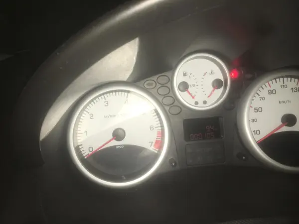 پژو  207