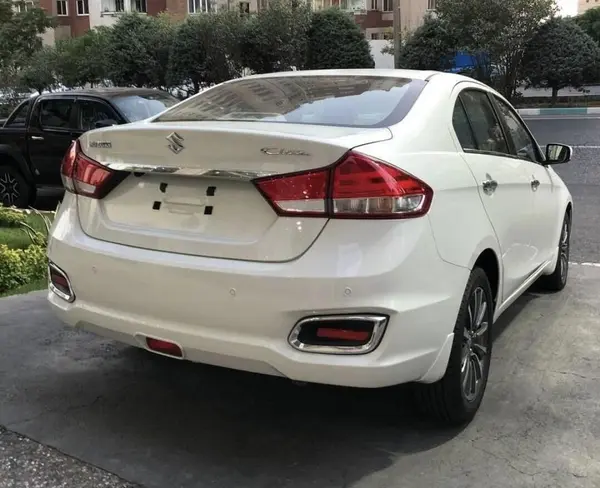 سوزوکی، سیاز