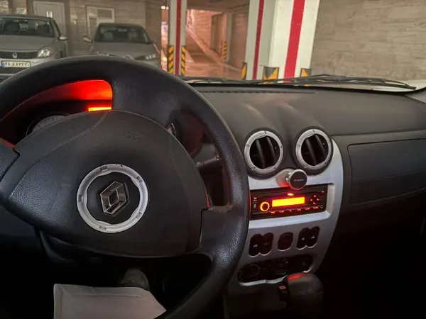 رنو، ساندرو