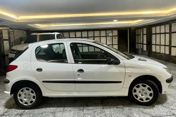 پژو  206