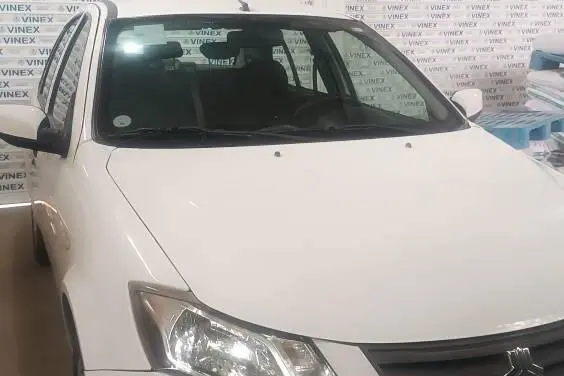 ساینا  S
