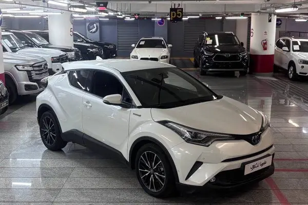 تویوتا  C-HR