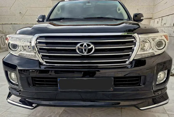 تویوتا، لندکروز چهار در