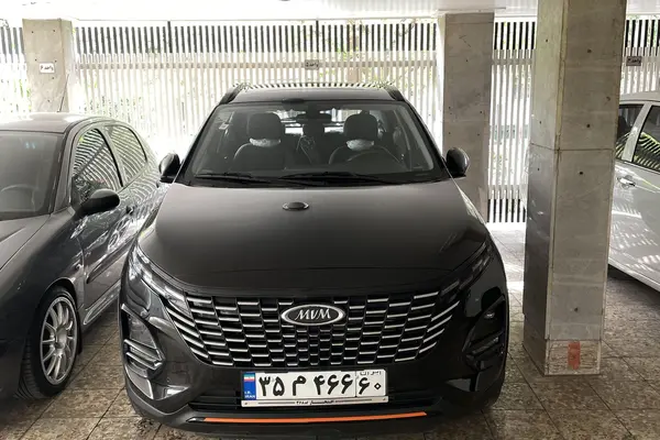 ام وی ام  X33 کراس