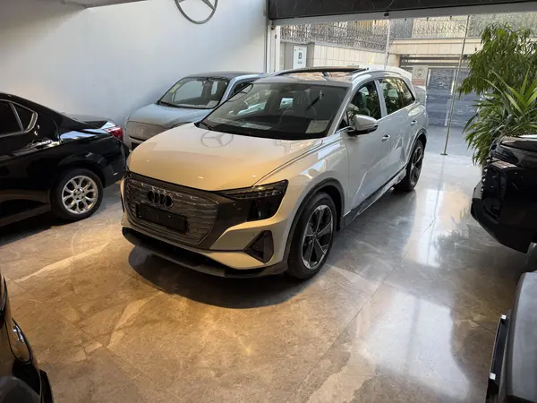 آئودی، Q5 e-tron