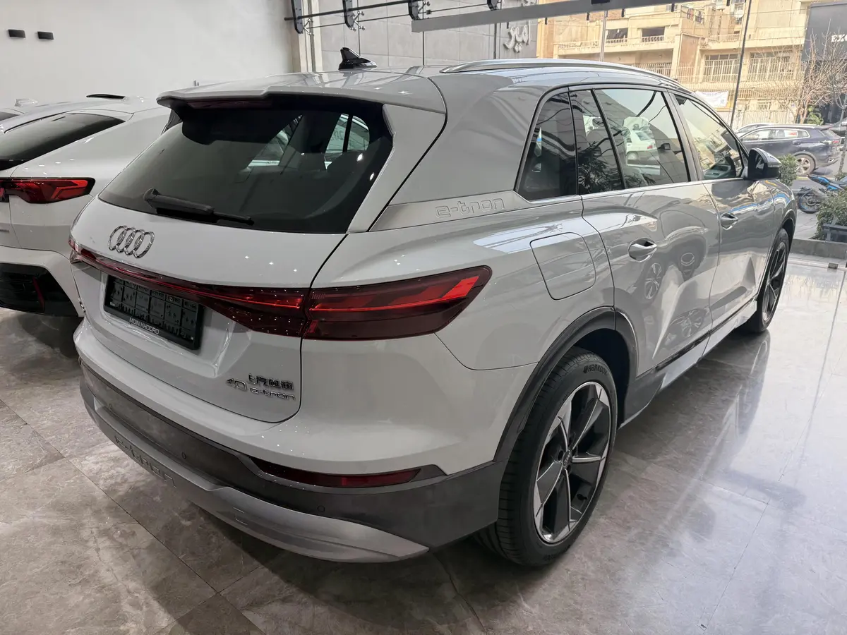 آئودی  Q5 e-tron
