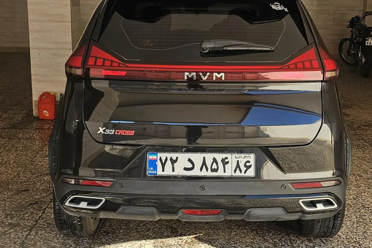 ام وی ام،  X33 کراس