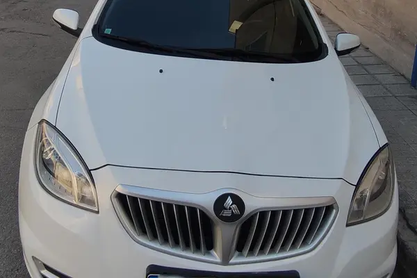 برلیانس، H330