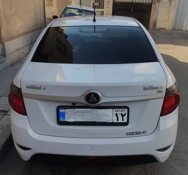 برلیانس، H330