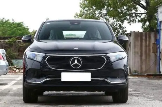 بنز، کلاس EQA