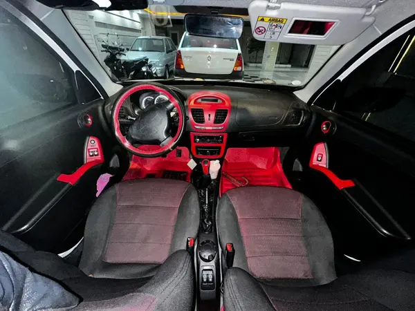 کوییک، دنده ای R