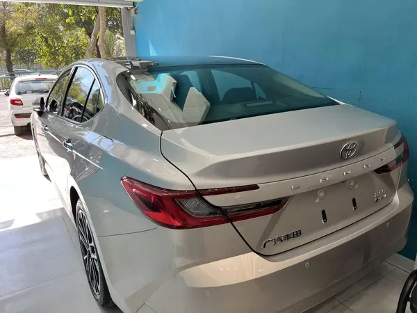 تویوتا، کمری هیبرید