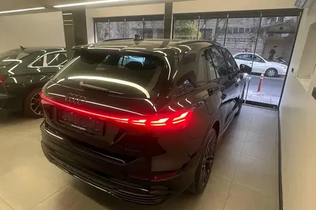 آئودی Q5 e-tron