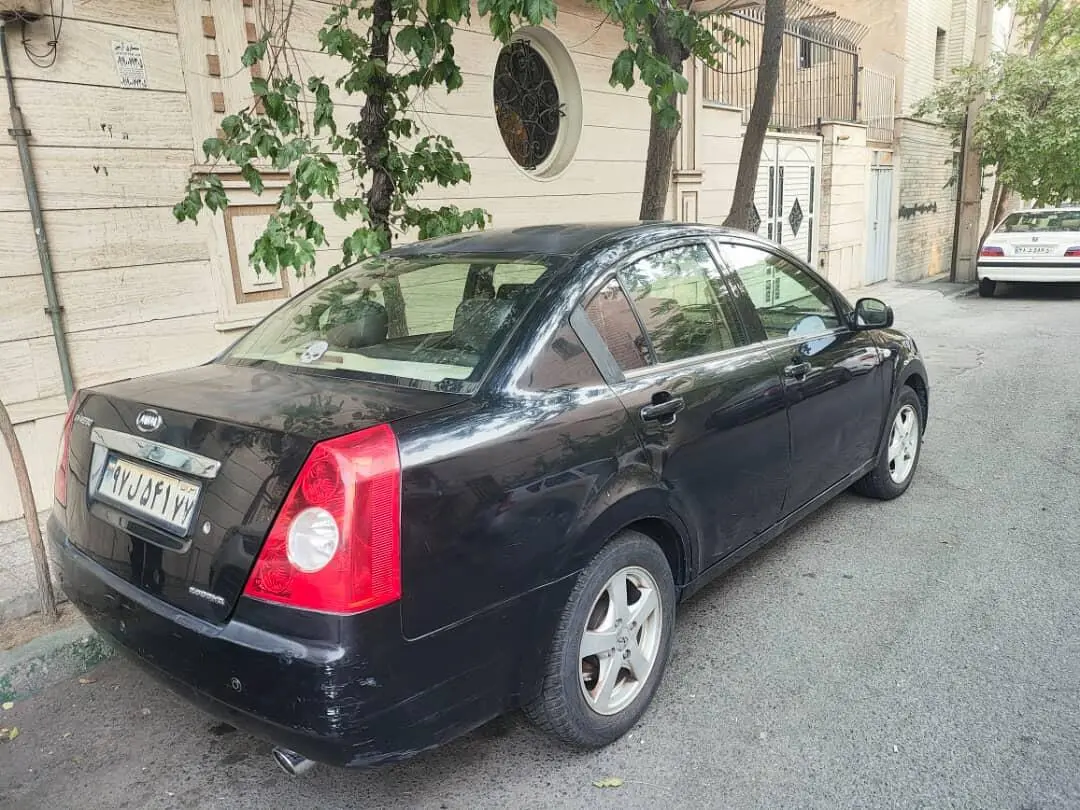 ام وی ام  530