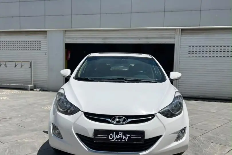 هیوندای  النترا