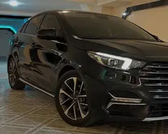 فونیکس، آریزو 6 پرو