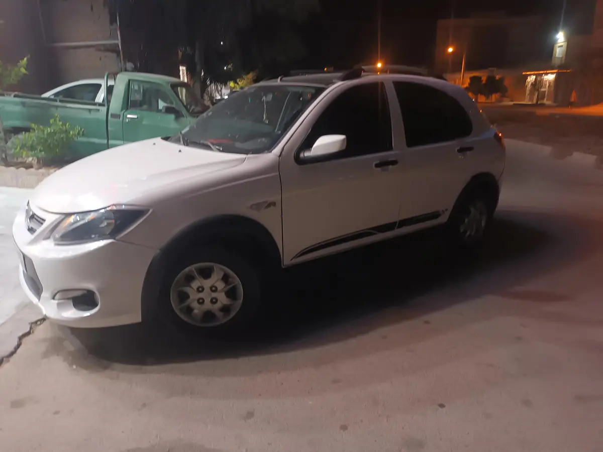 کوییک،  دنده ای R
