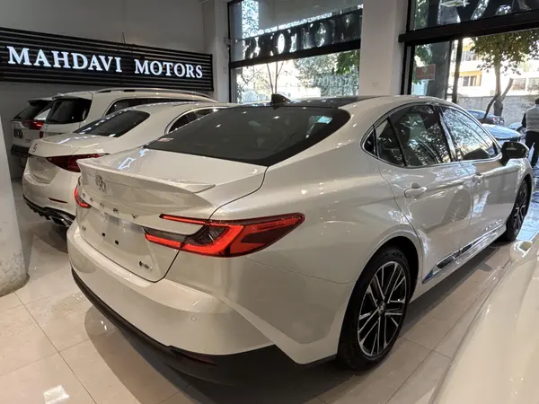 تویوتا، کمری هیبرید