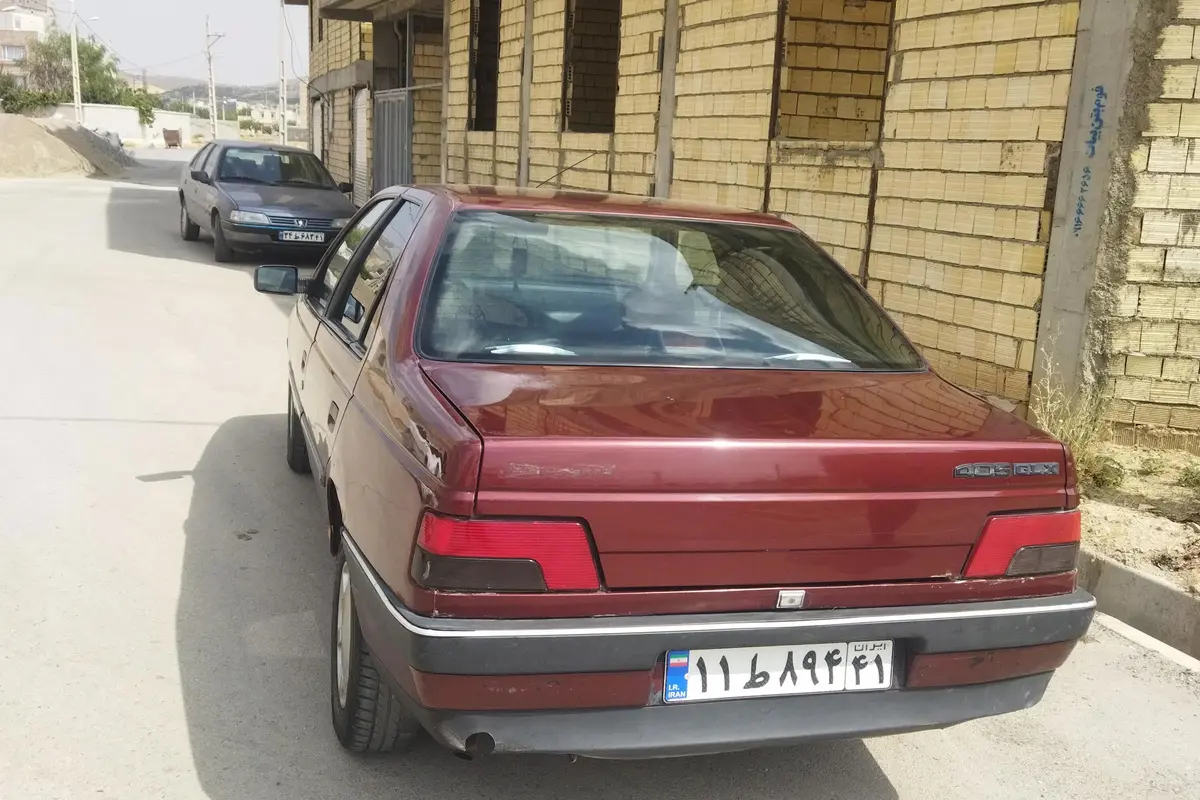 پژو،  405