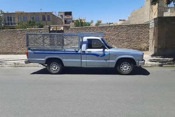 مزدا  وانت تک‌کابين