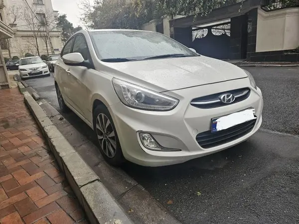 هیوندای، اکسنت (مونتاژ)