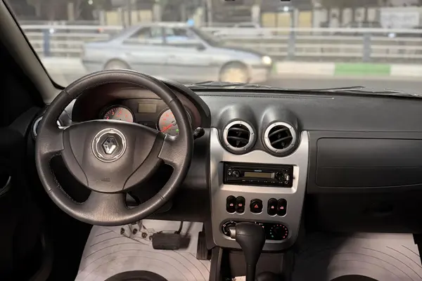 رنو، ساندرو