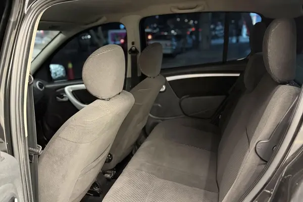 رنو، ساندرو