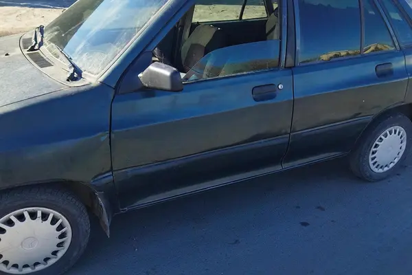 پراید، صندوق دار