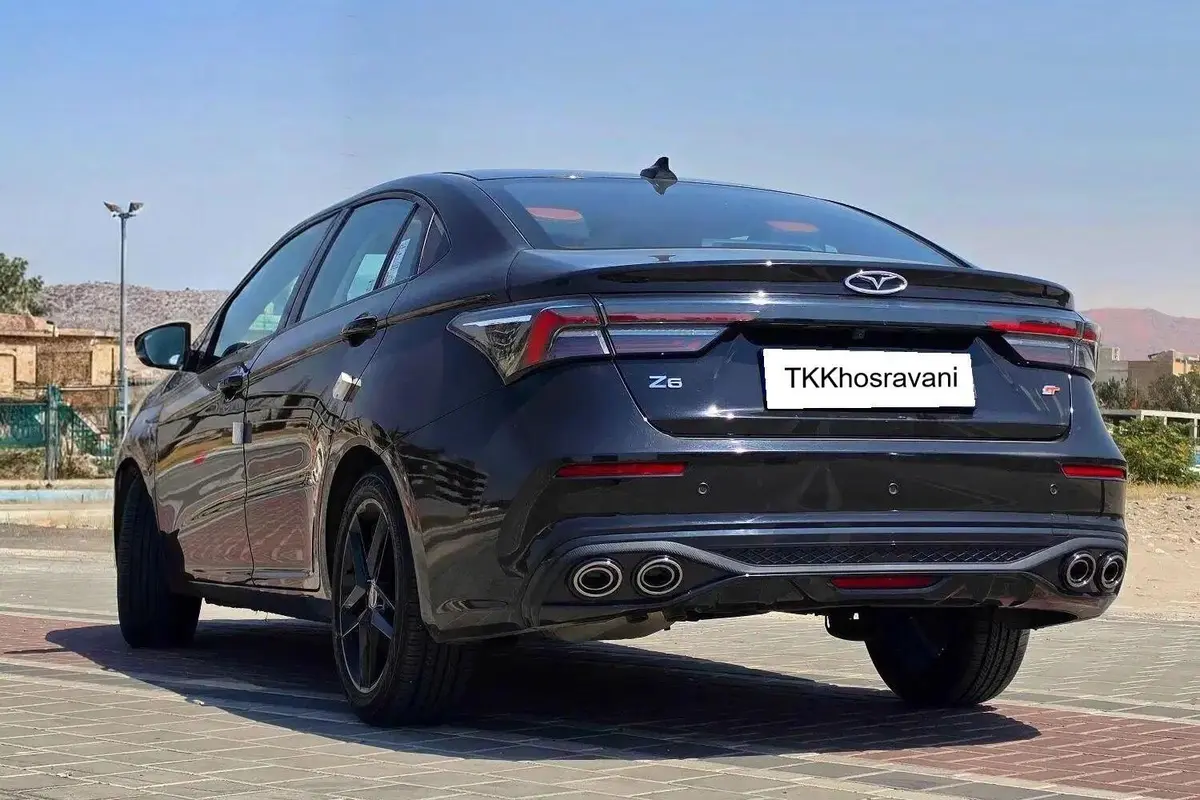 فونیکس،  آریزو 6 جی تی (Z6 GT)