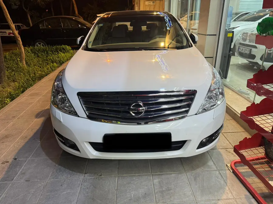نیسان، تی ینا (مونتاژ)