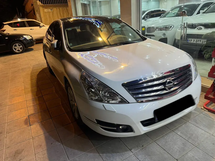 نیسان، تی ینا (مونتاژ)