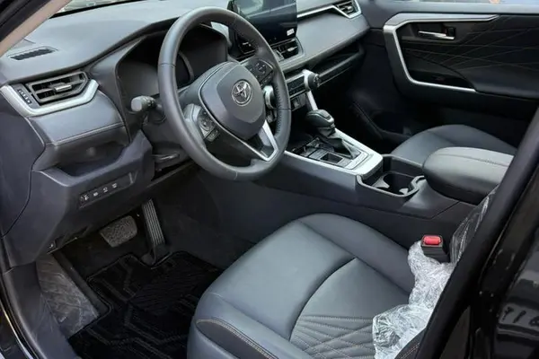 تویوتا، راوفور