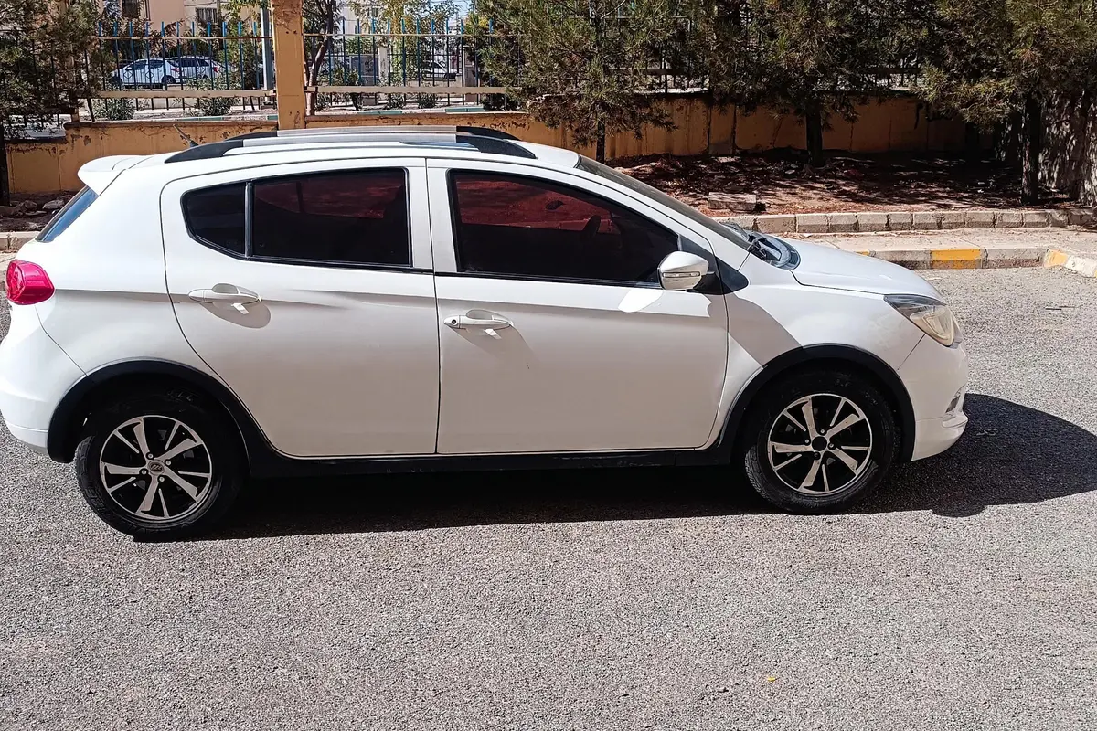 لیفان،  X50
