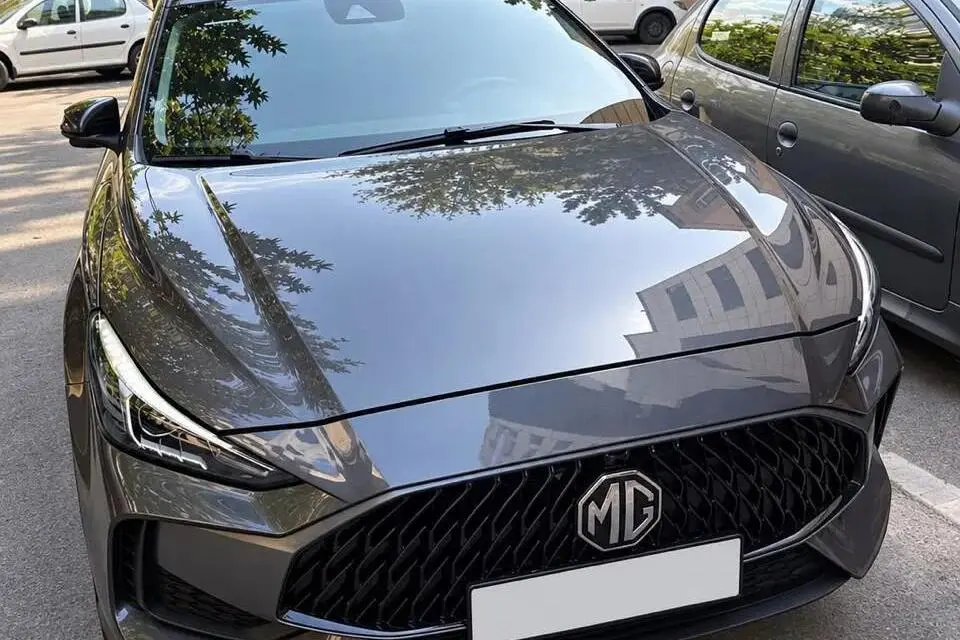 ام جی،  GT