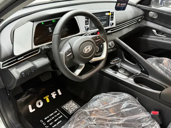 هیوندای، النترا