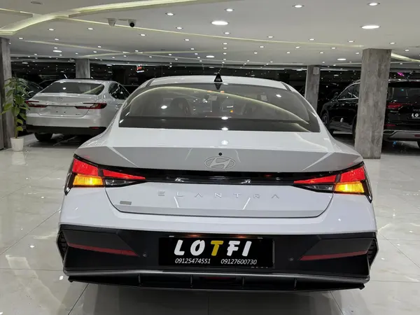 هیوندای، النترا