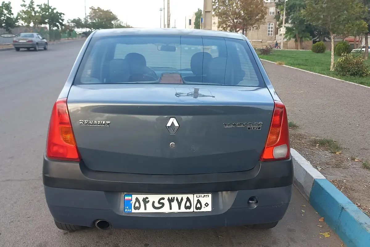 رنو،  تندر 90