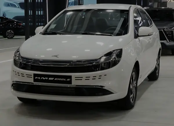 کی ام سی، ایگل